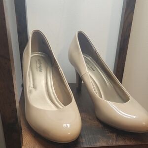 Comfort Plus By Predictions Heels